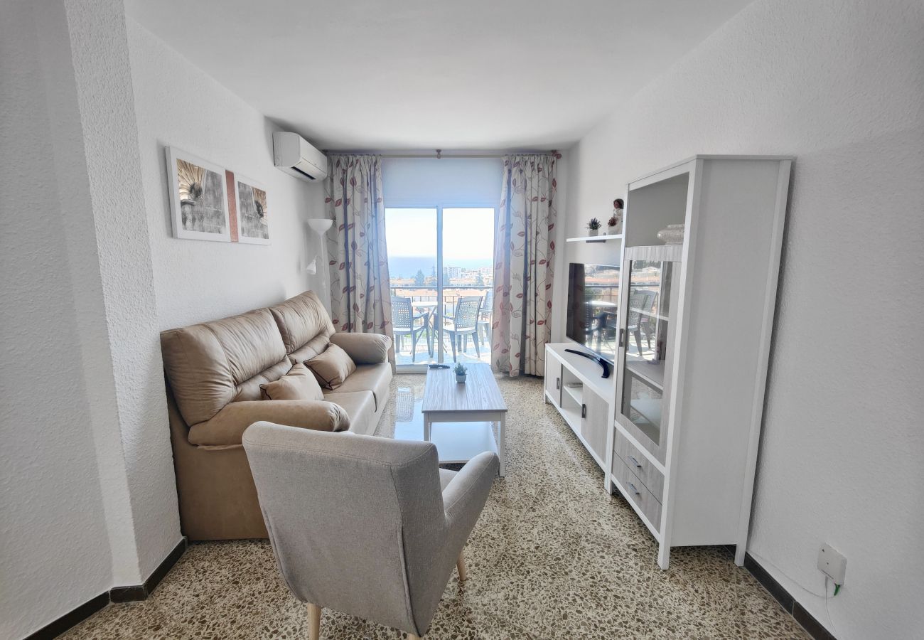 Apartamento en Nerja - Apartamento con terraza y vistas al mar - by SM Nerja Rentals