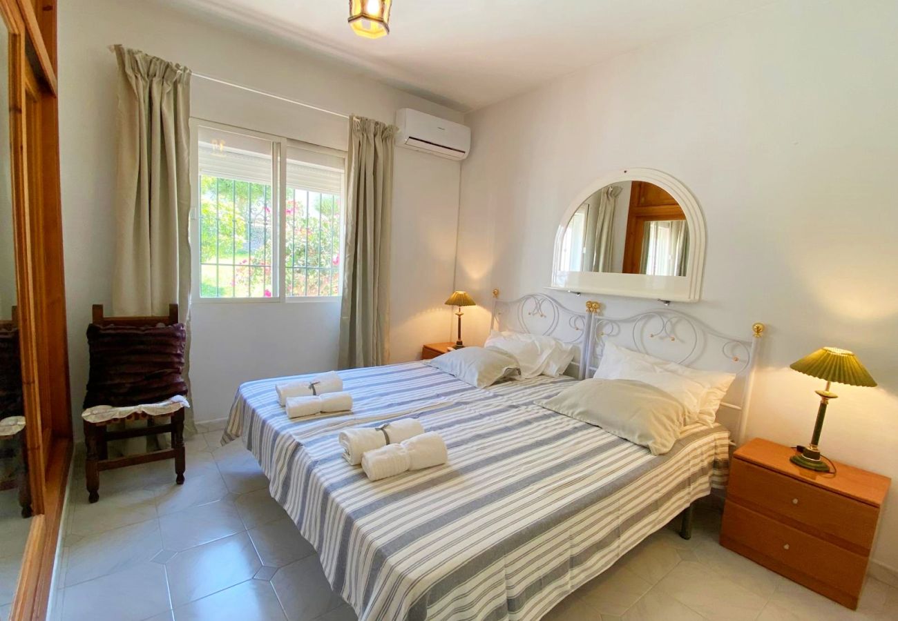 Townhouse in Nerja - AP407 PUEBLO ROCIO 